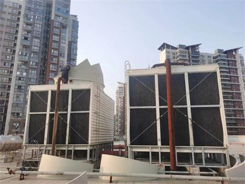方形冷卻塔設備有什么優勢,方形冷卻塔設備