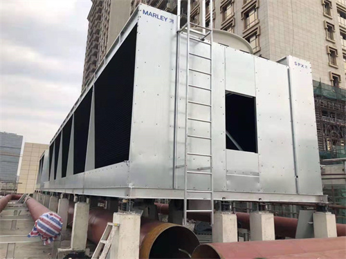 冷卻塔是一種重要工業循環用水裝置(冷卻塔的模板用